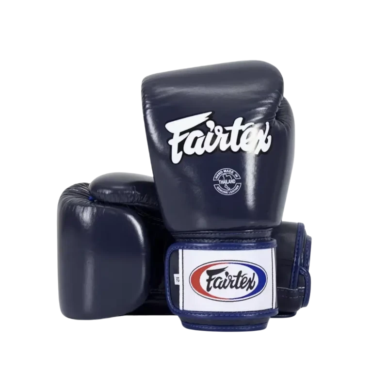 Gants Fairtex BGV1 bleu marine vue de face — cuir pleine fleur Hand Made in Thailand, fermeture velcro