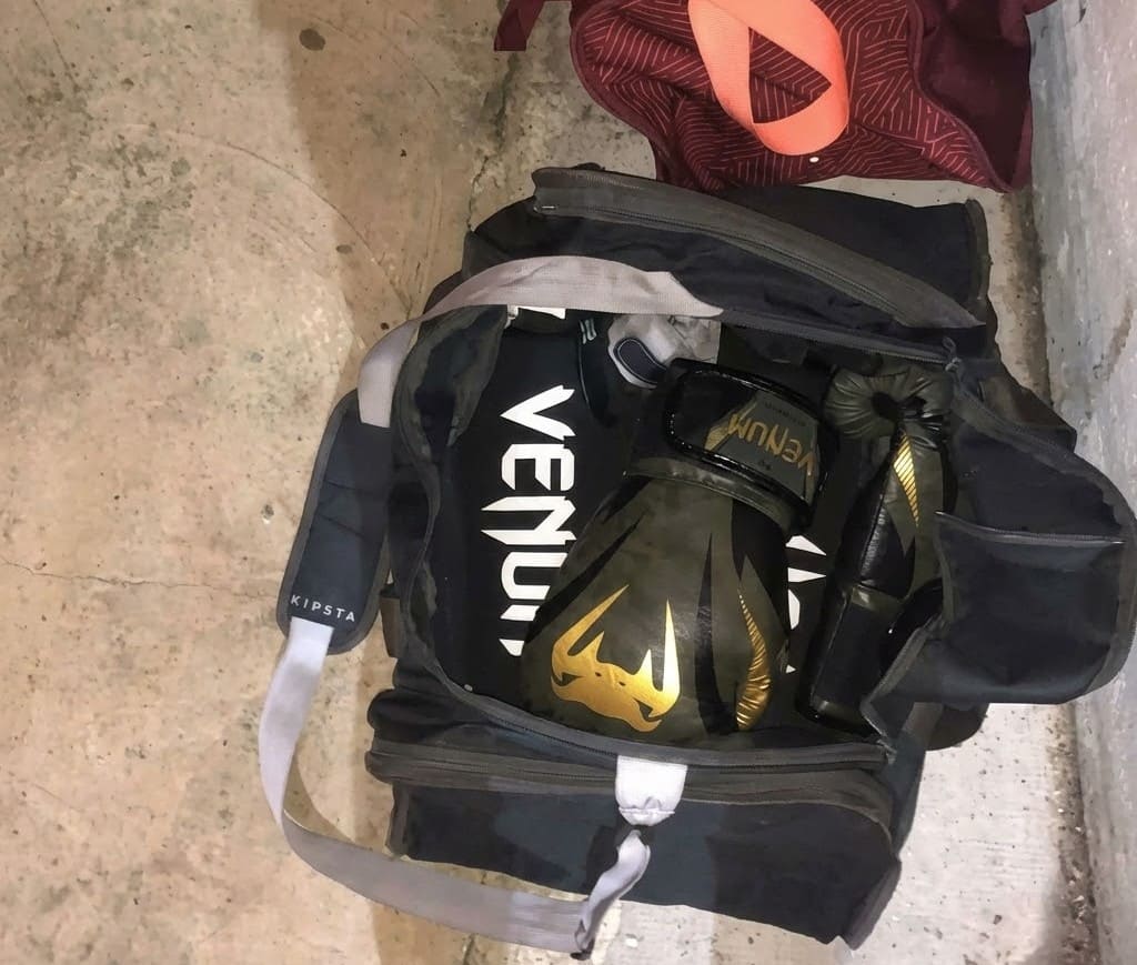 Test Venum Impact Boxing Gloves