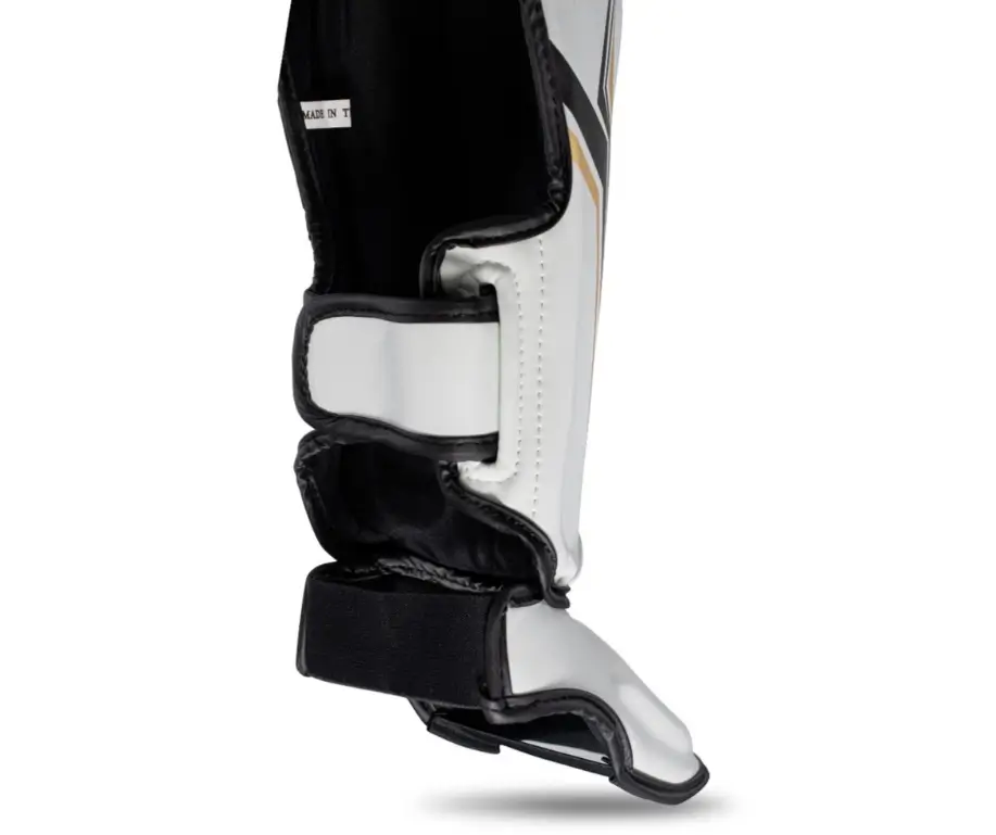 Détails finitions King Pro Boxing Thor broderies renforcées premium