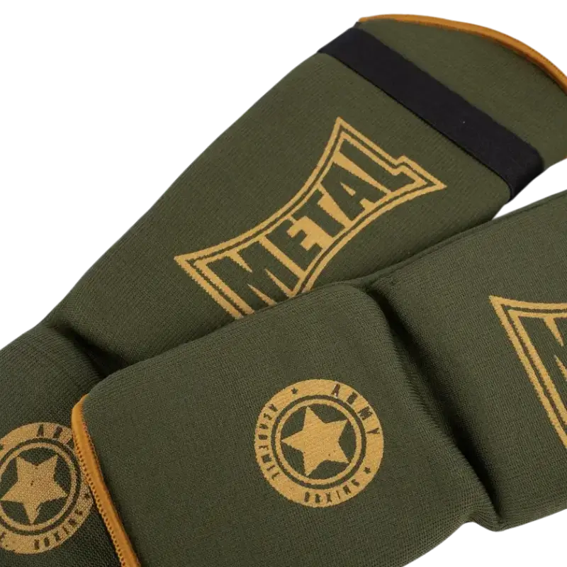 Metal Boxe Military protège tibia chaussette camouflage budget